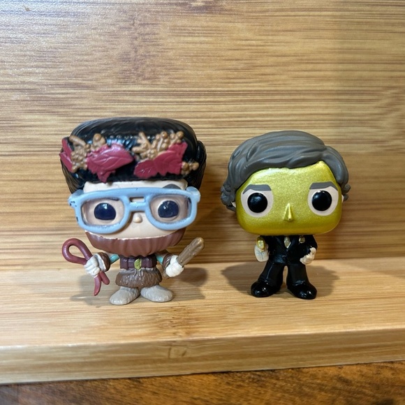 The Office Mini Funko Pocket Pops Bundle 5 Specialty Outfits Belsnickel Goldface - Picture 2 of 4